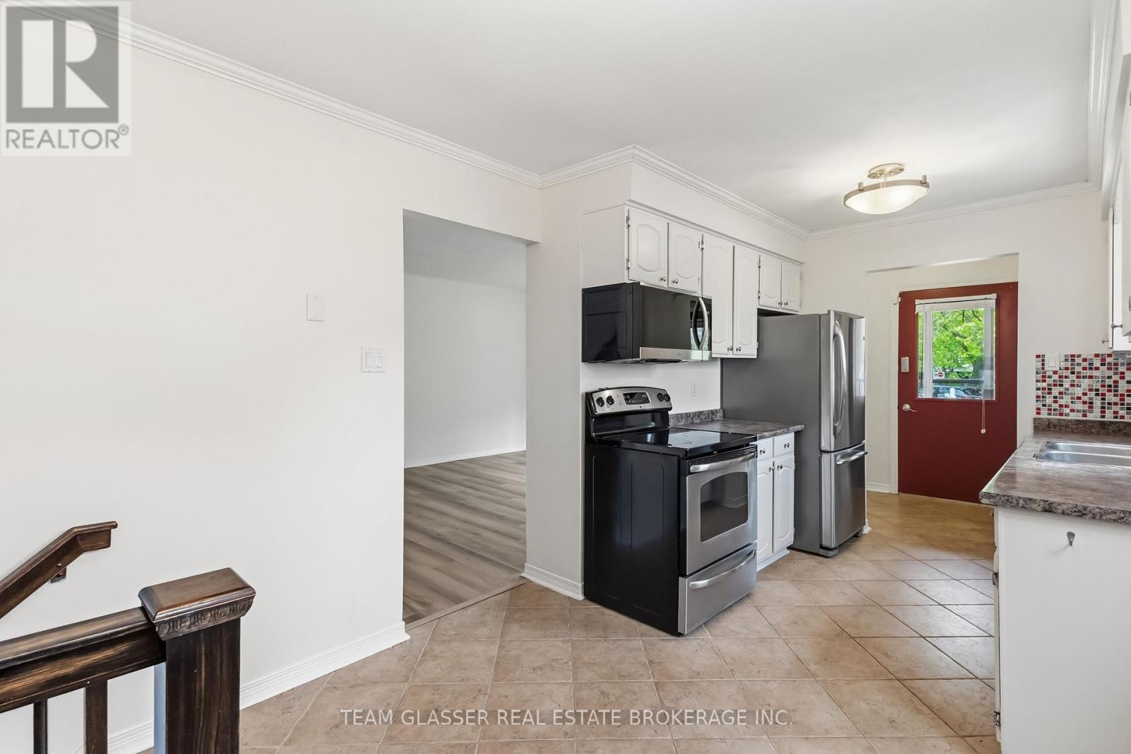 21 Goodman Drive, London South, Ontario  N5Z 4G9 - Photo 20 - X13134176
