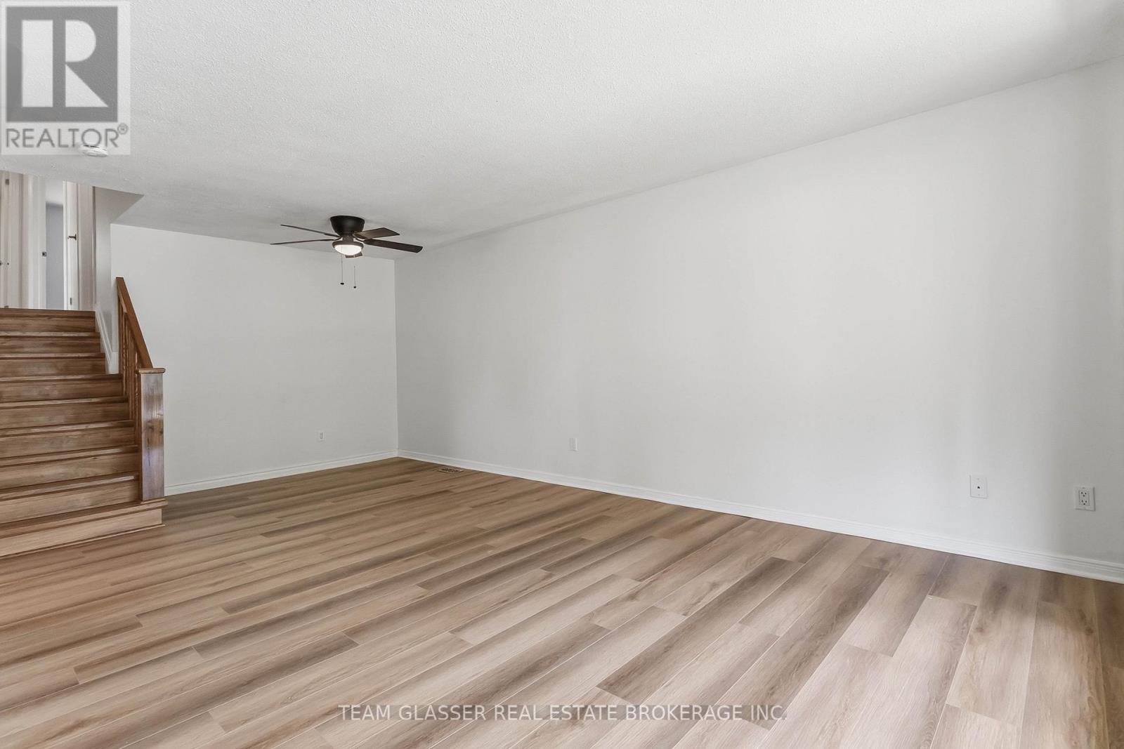 21 Goodman Drive, London South, Ontario  N5Z 4G9 - Photo 11 - X13134176