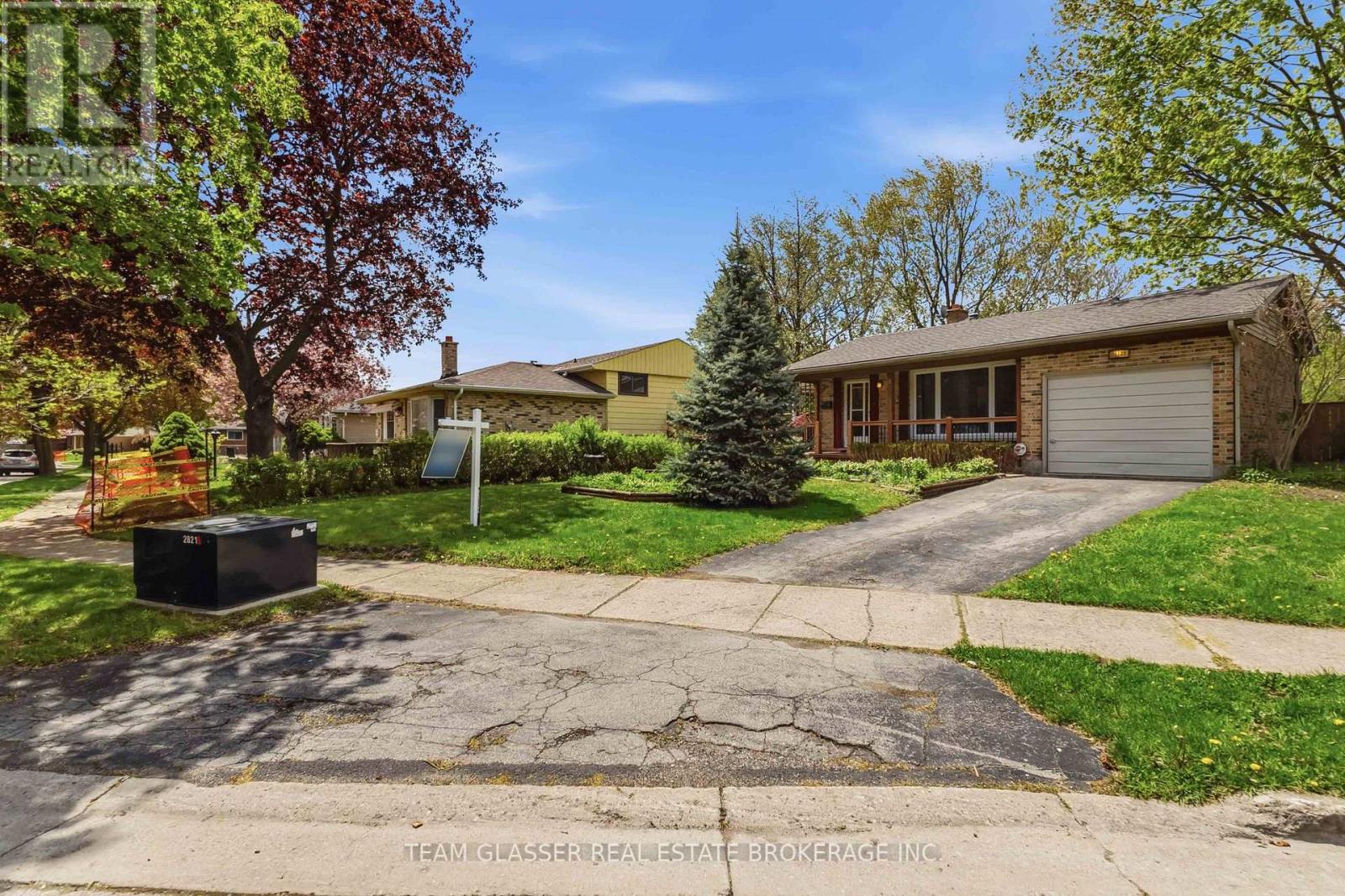 21 Goodman Drive, London South, Ontario  N5Z 4G9 - Photo 7 - X13134176