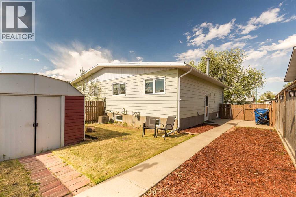 52 Trent Road W, Lethbridge, Alberta  T1K 4N3 - Photo 26 - A2310362