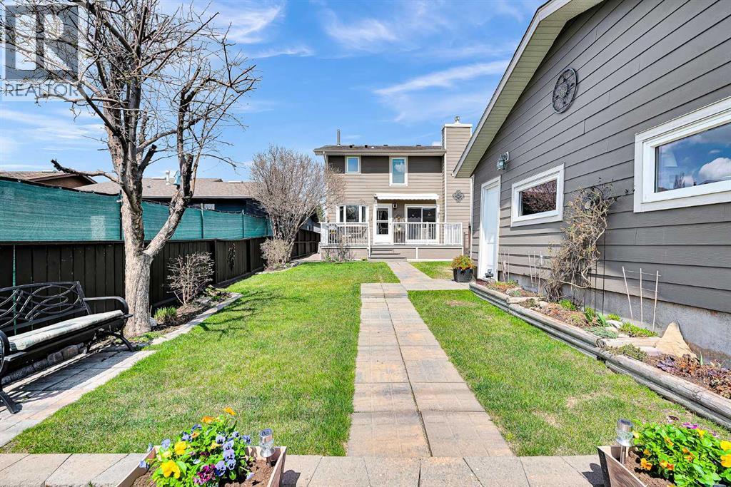 288 Deer Run Crescent SE, Calgary, Alberta  T2J 5N5 - Photo 40 - A2309641