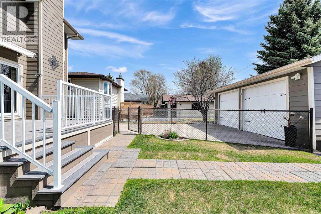 288 Deer Run Crescent SE, Calgary, Alberta  T2J 5N5 - Photo 36 - A2309641