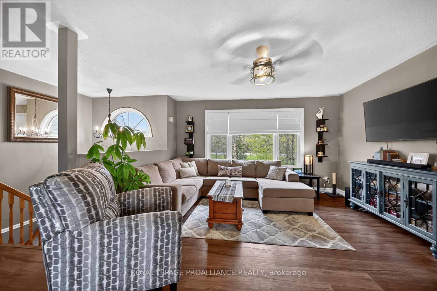 329 County Road 29 Road, Elizabethtown-Kitley, Ontario  K0E 1Y0 - Photo 6 - X13141292