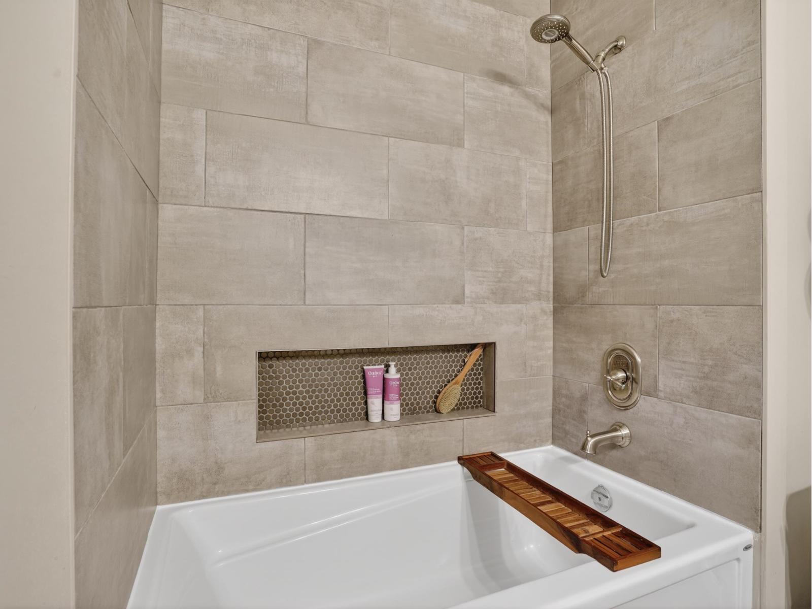512 13900 Hyland Road, Surrey, British Columbia  V3W 2C3 - Photo 25 - R3124026