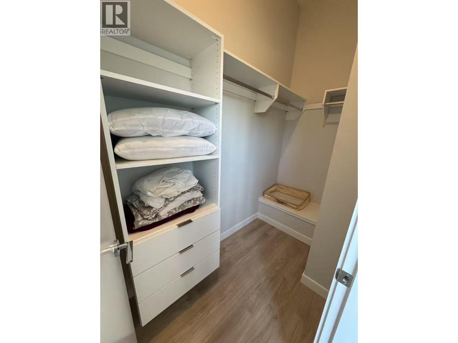 Th11 Shared 2728 Acadia Rd Road, Vancouver, British Columbia  V6T 0E5 - Photo 10 - R3124674