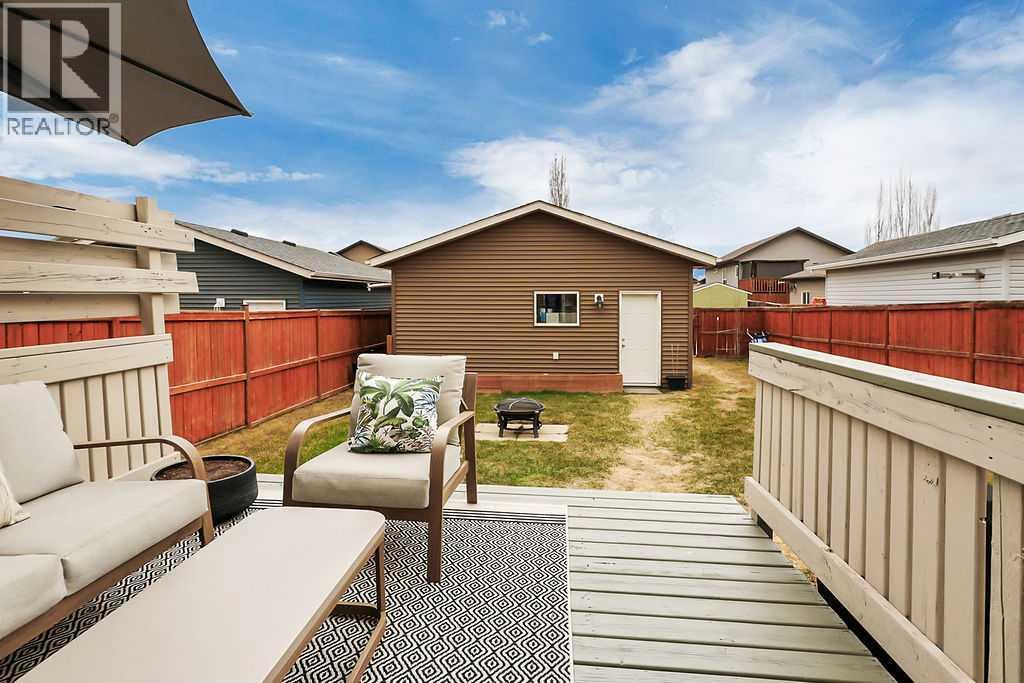 14 Cedar Square, Blackfalds, Alberta  T4M 0A1 - Photo 14 - A2308731