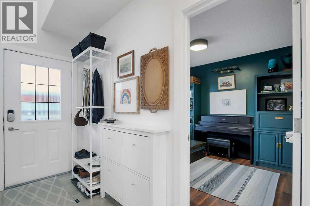 14 Cedar Square, Blackfalds, Alberta  T4M 0A1 - Photo 4 - A2308731