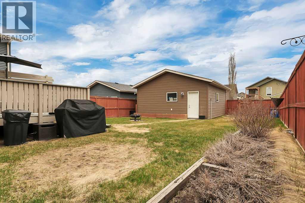 14 Cedar Square, Blackfalds, Alberta  T4M 0A1 - Photo 36 - A2308731