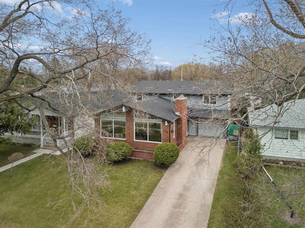 256 Kingsford Avenue, Winnipeg, Manitoba  R2G 0J3 - Photo 1 - 202608693