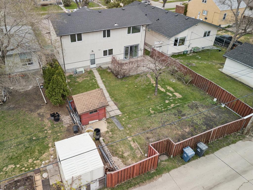 256 Kingsford Avenue, Winnipeg, Manitoba  R2G 0J3 - Photo 20 - 202608693