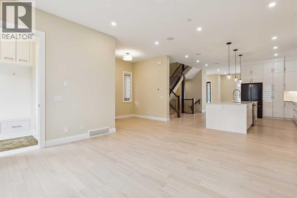3036 28 Street SW, Calgary, Alberta  T3E 2J5 - Photo 17 - A2292324
