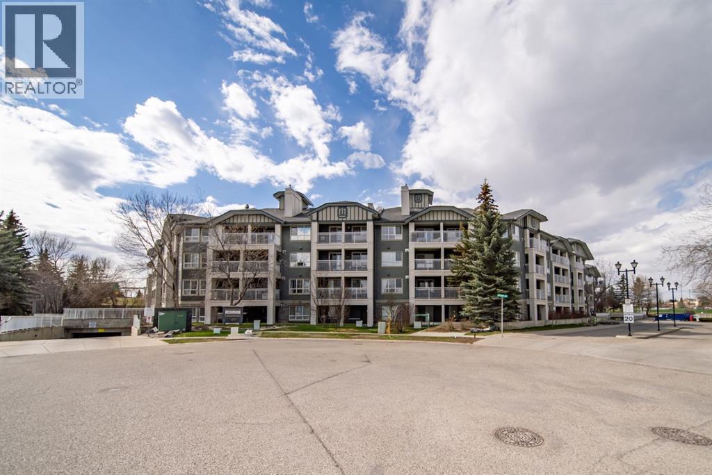 439, 35 Richard Court SW, Calgary, Alberta  T3E 7M7 - Photo 2 - A2306696