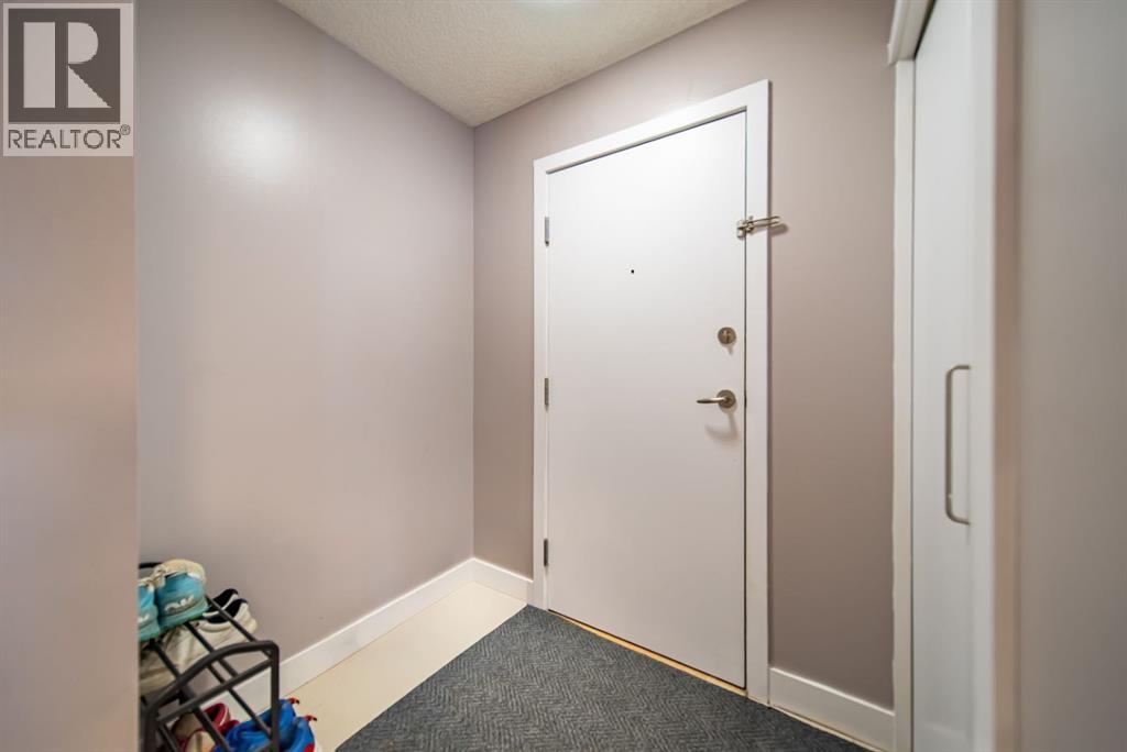 439, 35 Richard Court SW, Calgary, Alberta  T3E 7M7 - Photo 7 - A2306696