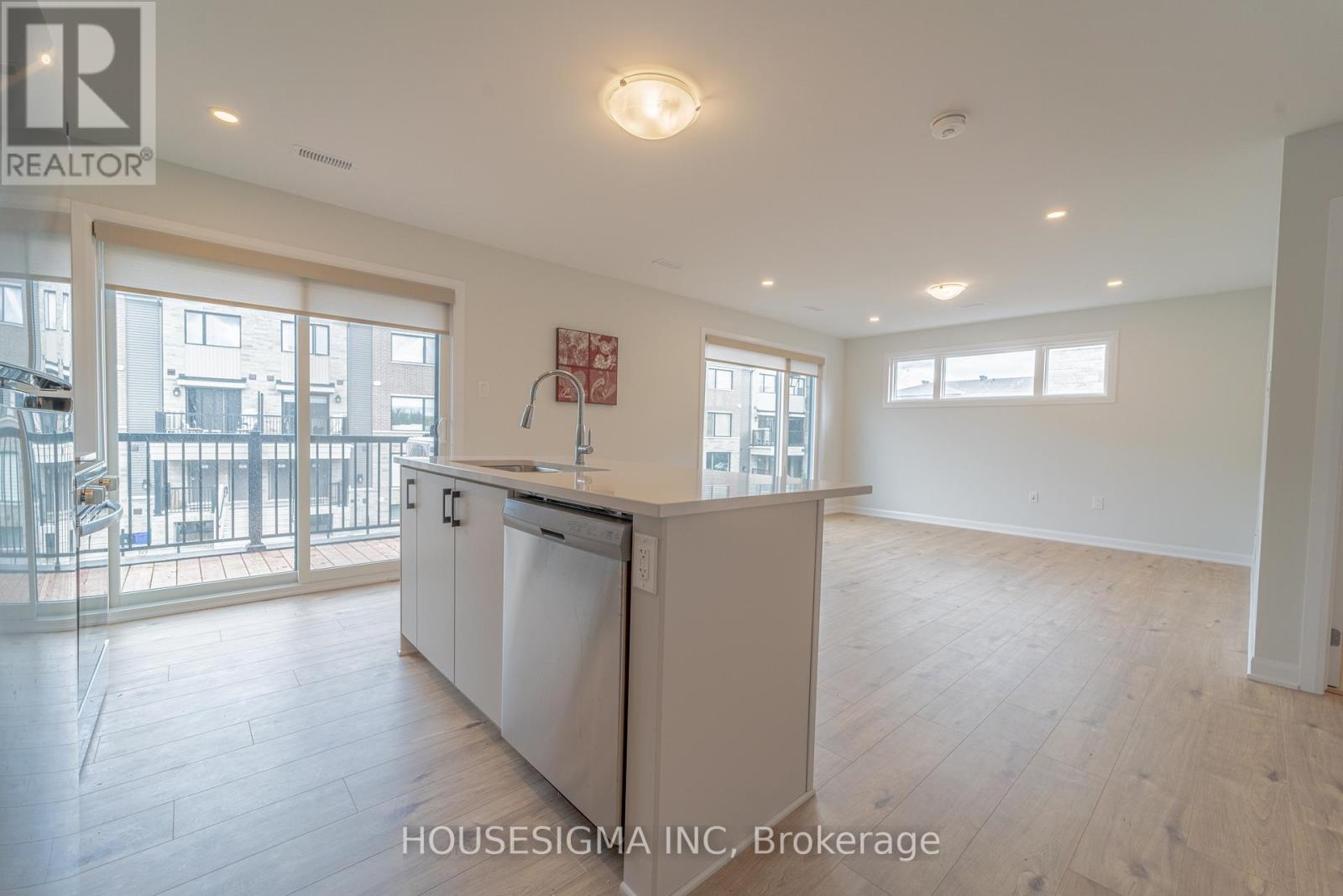 1136 Creekway Private, Ottawa, Ontario  K2T 0S9 - Photo 4 - X13141326