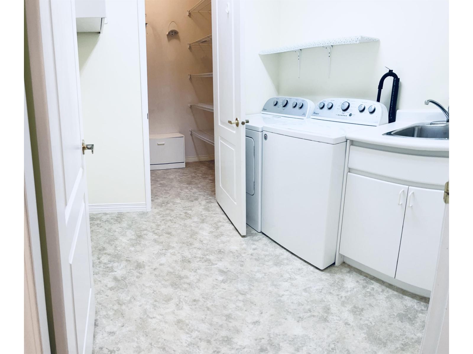 15422 78a Ave, Surrey, British Columbia  V3S 8R4 - Photo 6 - R3124682