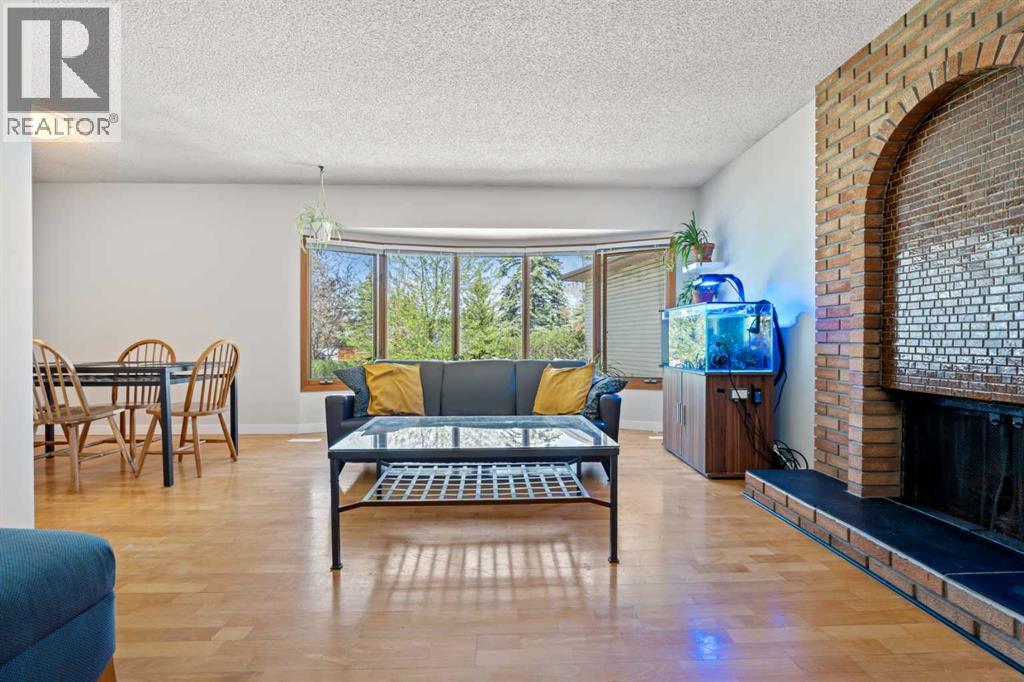 232 Ranchview Place NW, Calgary, Alberta  T3G 1R7 - Photo 6 - A2310193