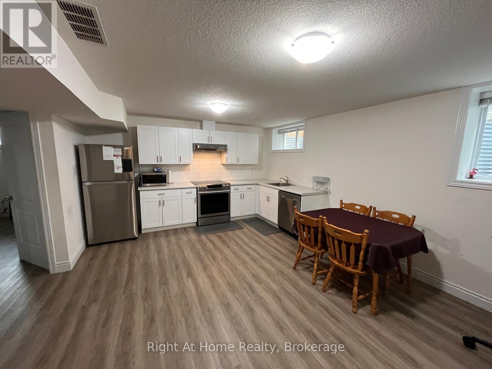 222 LADYSLIPPER DRIVE, Waterloo, Ontario