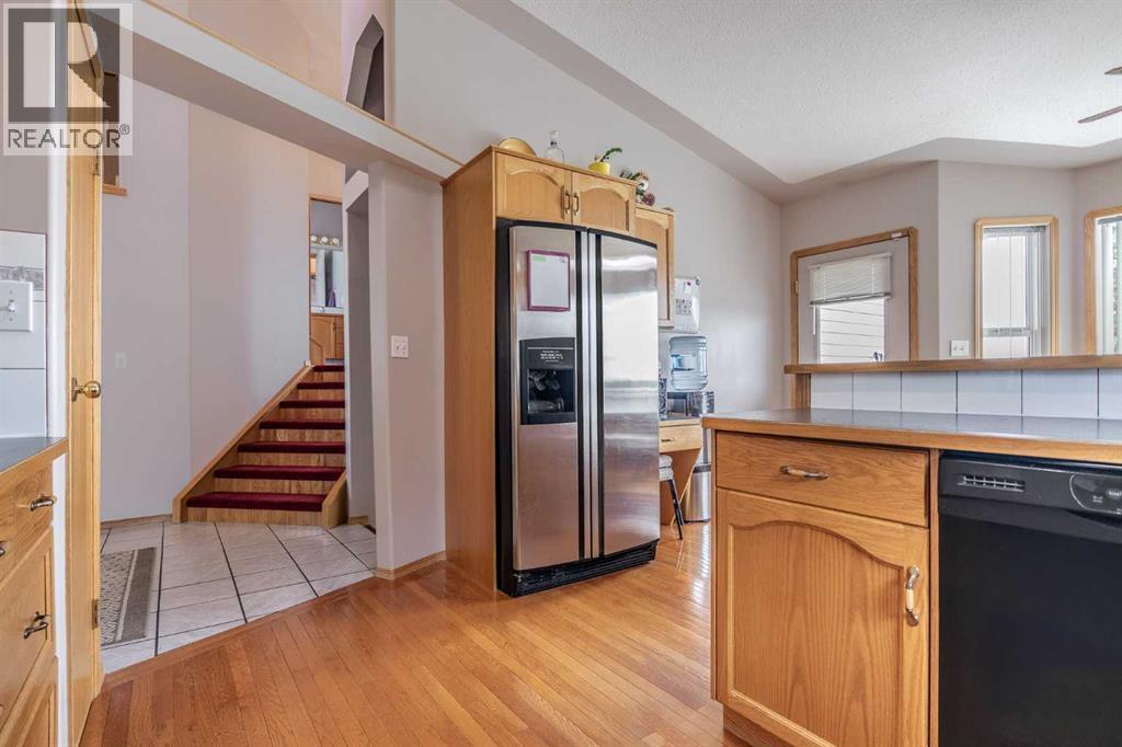 27 Upland Manor, Brooks, Alberta  T1R 1L4 - Photo 12 - A2303467