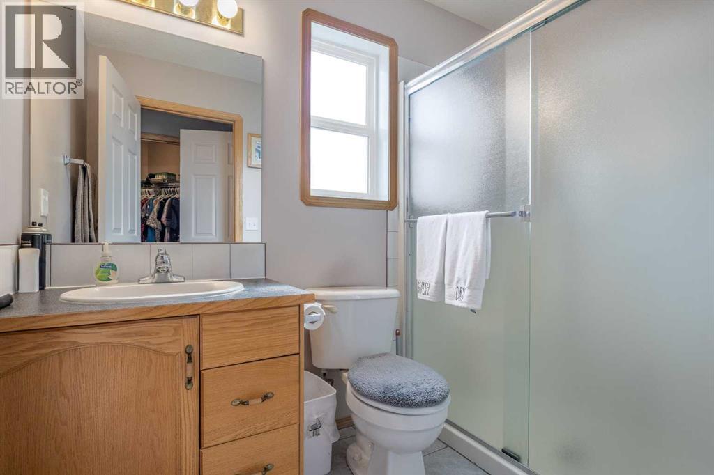 27 Upland Manor, Brooks, Alberta  T1R 1L4 - Photo 31 - A2303467