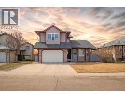 27 Upland Manor, Brooks, Alberta