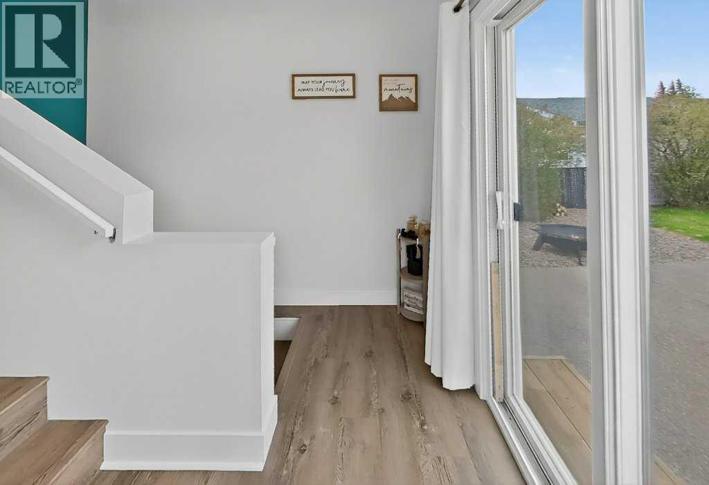 7704 23 Avenue, Coleman, Alberta  T0K 0M0 - Photo 5 - A2310124