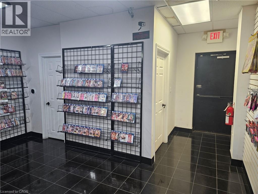 6580 LUNDY'S Lane, Niagara Falls, Ontario