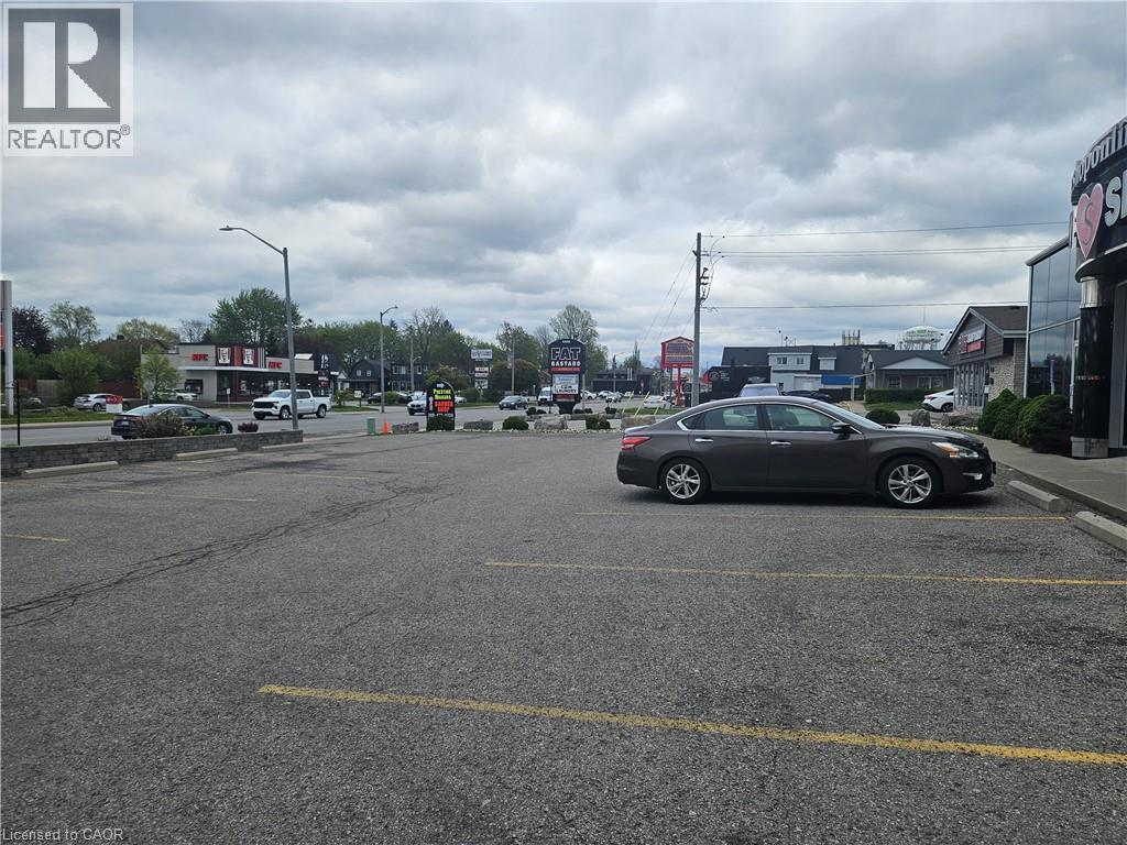 6580 Lundy's Lane, Niagara Falls, Ontario  L2G 1V2 - Photo 3 - 40831123