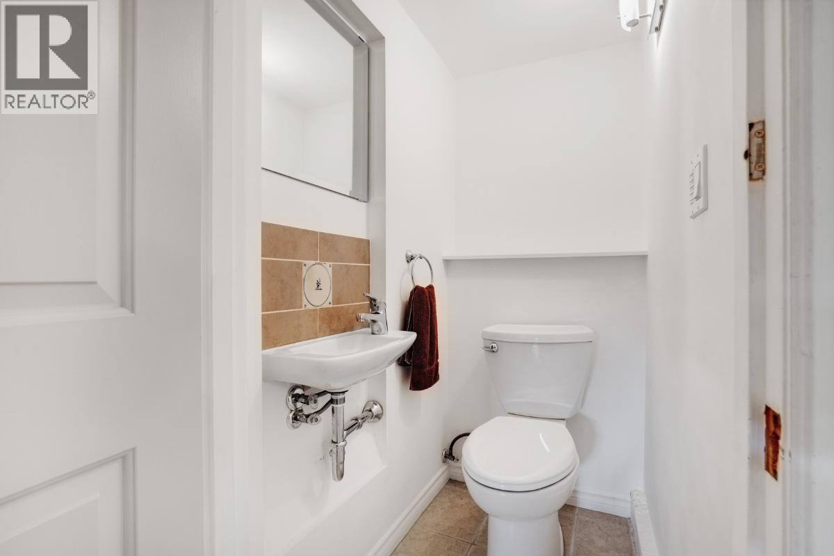 2305 W 3rd Avenue, Vancouver, British Columbia  V6K 1L6 - Photo 32 - R3067479