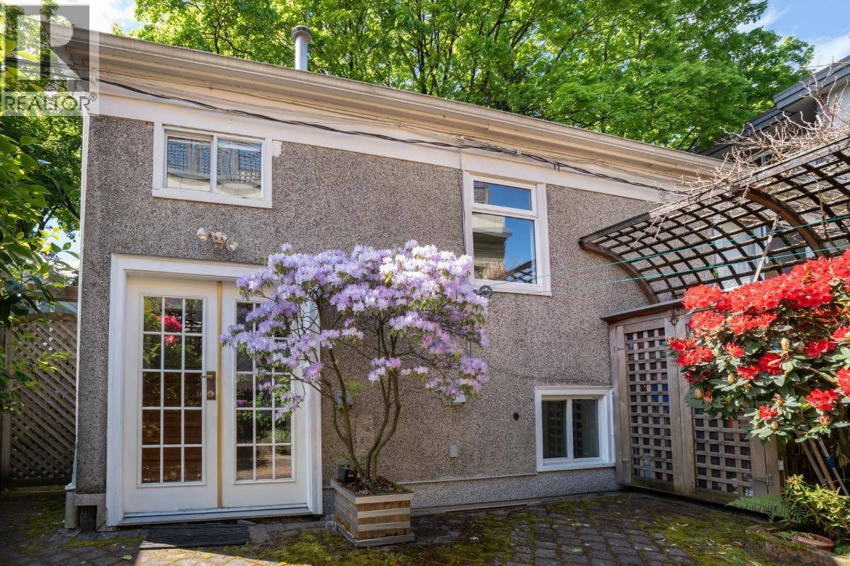 2305 W 3rd Avenue, Vancouver, British Columbia  V6K 1L6 - Photo 35 - R3067479