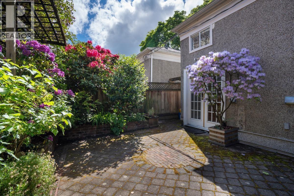 2305 W 3rd Avenue, Vancouver, British Columbia  V6K 1L6 - Photo 36 - R3067479