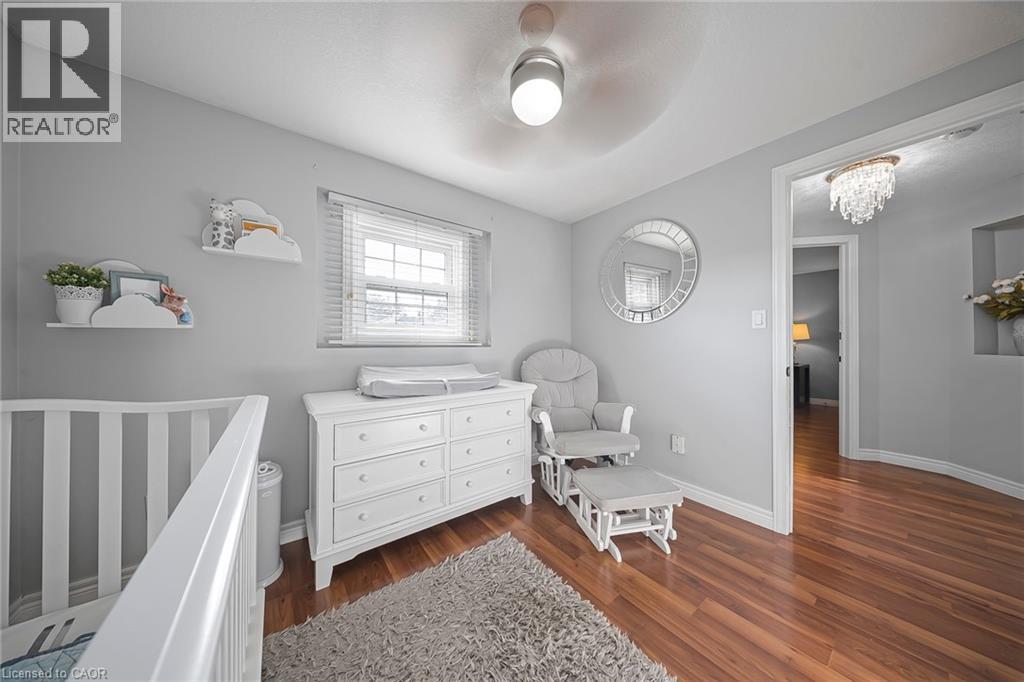 18 Mountain Mint Crescent, Kitchener, Ontario  N2E 3R4 - Photo 20 - 40829625