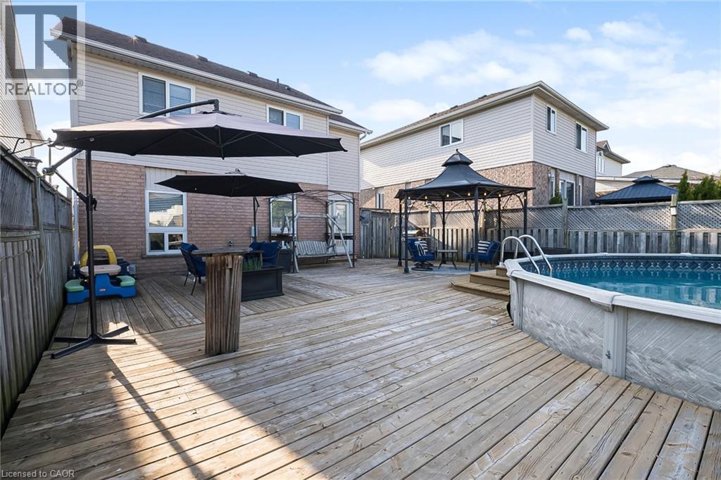 18 Mountain Mint Crescent, Kitchener, Ontario  N2E 3R4 - Photo 32 - 40829625