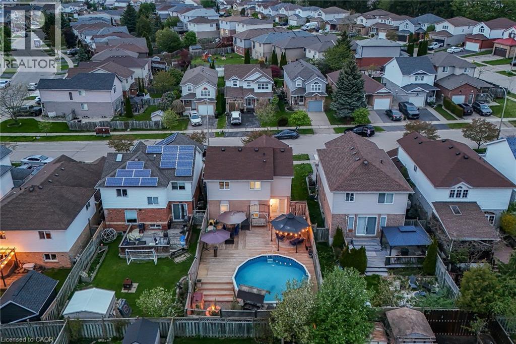 18 Mountain Mint Crescent, Kitchener, Ontario  N2E 3R4 - Photo 40 - 40829625