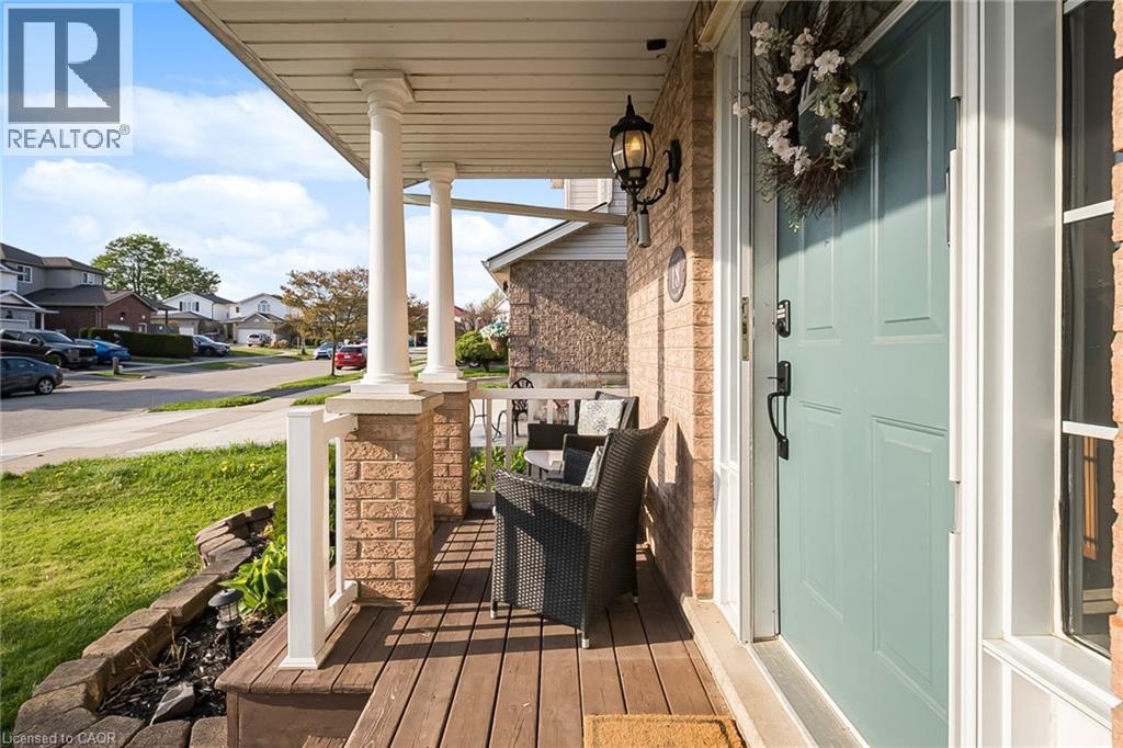 18 Mountain Mint Crescent, Kitchener, Ontario  N2E 3R4 - Photo 45 - 40829625
