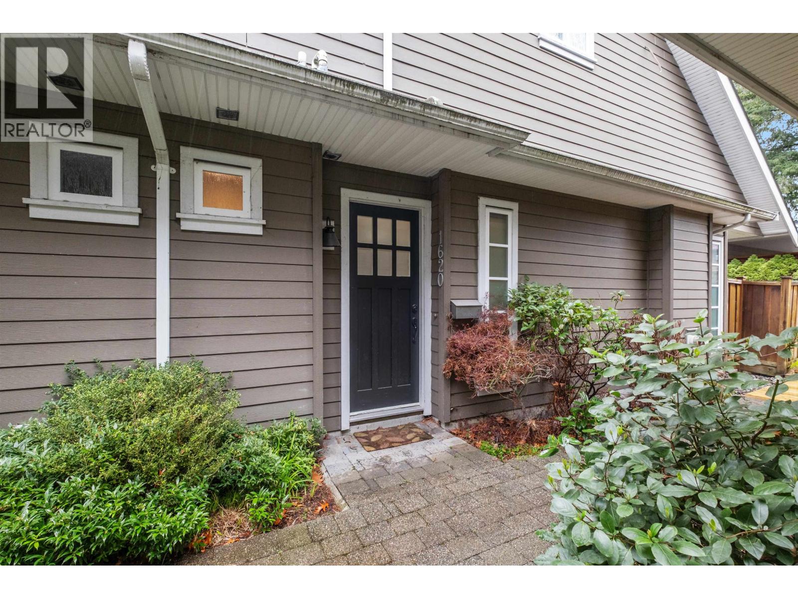 1620 ST. ANDREWS AVENUE, North Vancouver, British Columbia
