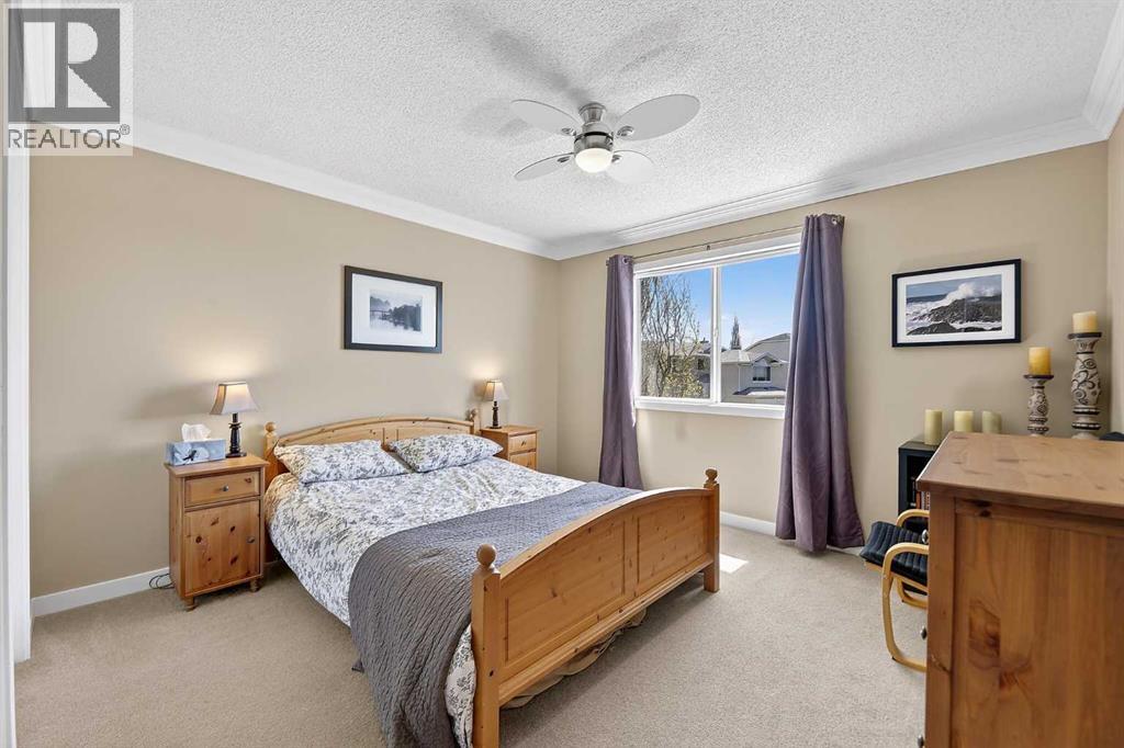 185 Shawbrooke Green SW, Calgary, Alberta  T2Y 3C6 - Photo 28 - A2310548