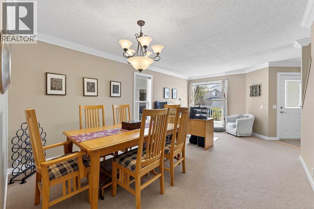 185 Shawbrooke Green SW, Calgary, Alberta  T2Y 3C6 - Photo 17 - A2310548
