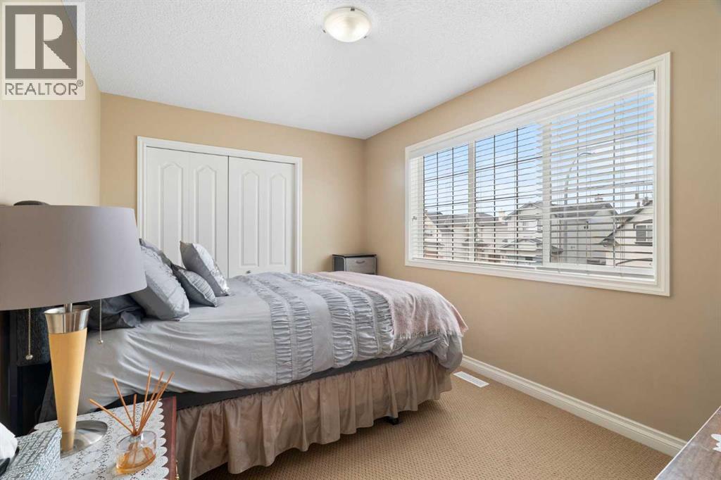 249 Springmere Way, Chestermere, Alberta  T1X 1P2 - Photo 13 - A2311526