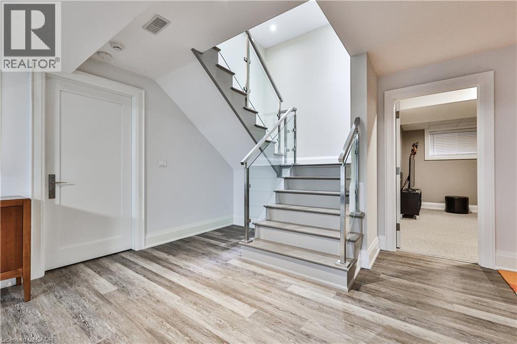 283 Jennings Crescent, Oakville, Ontario  L6L 1W3 - Photo 24 - 40803333