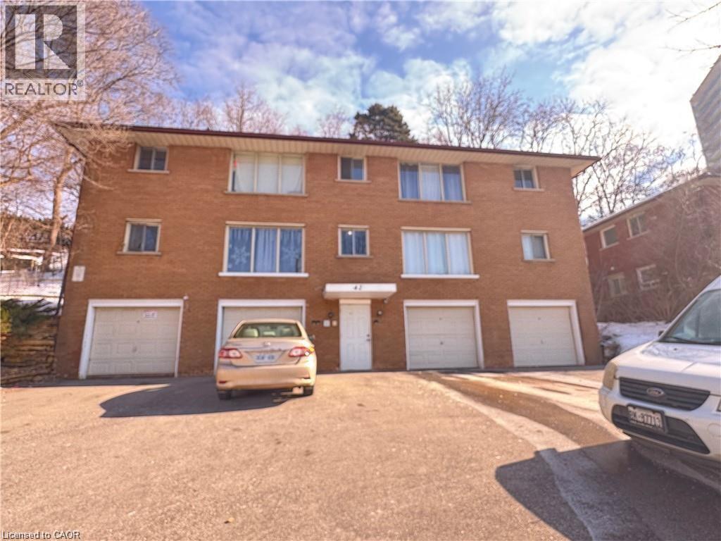42 Market Street, Cambridge, Ontario  N1R 3T2 - Photo 3 - 40810206