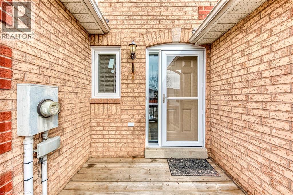 2350 Grand Ravine Drive Unit# 17, Oakville, Ontario  L6H 6E2 - Photo 4 - 40812890