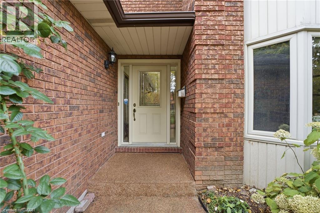 668 Tomahawk Crescent, Ancaster, Ontario  L9G 3R2 - Photo 6 - 40825789