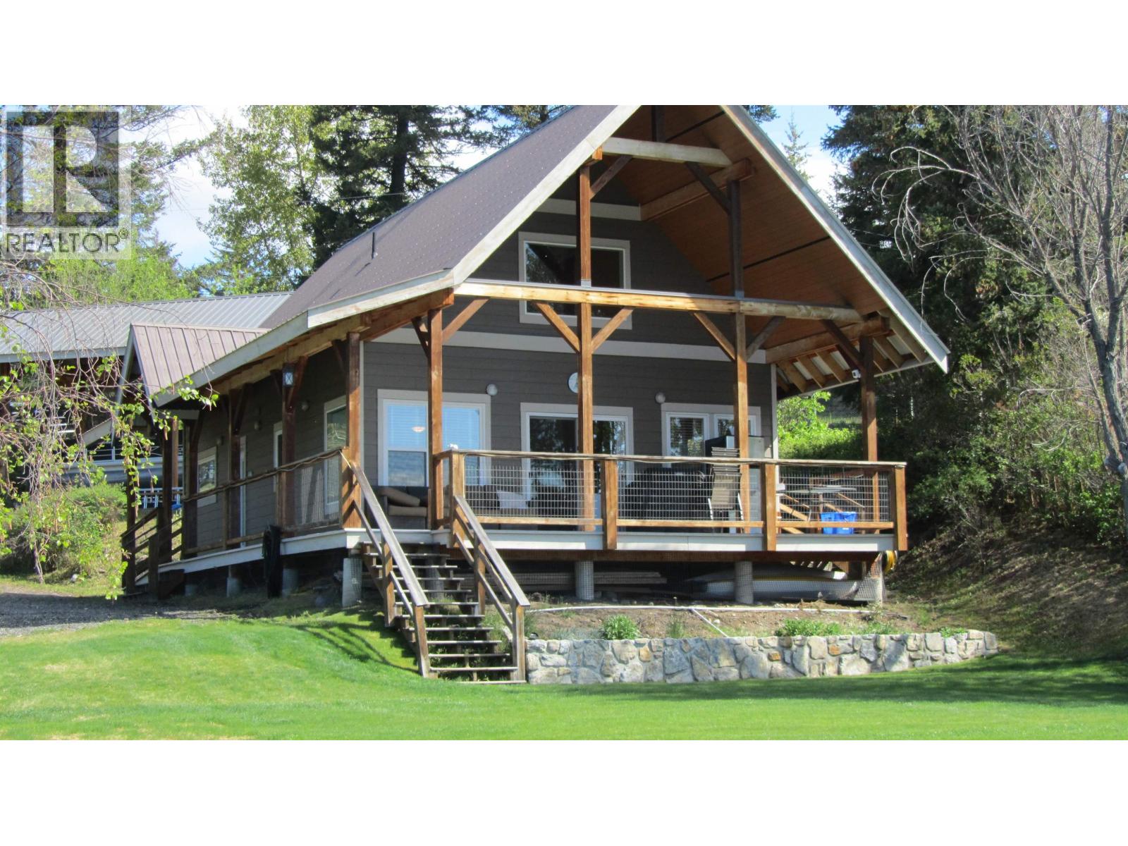 3620 Gunn Road, Lac La Hache, British Columbia  V0K 1T1 - Photo 1 - R3124686