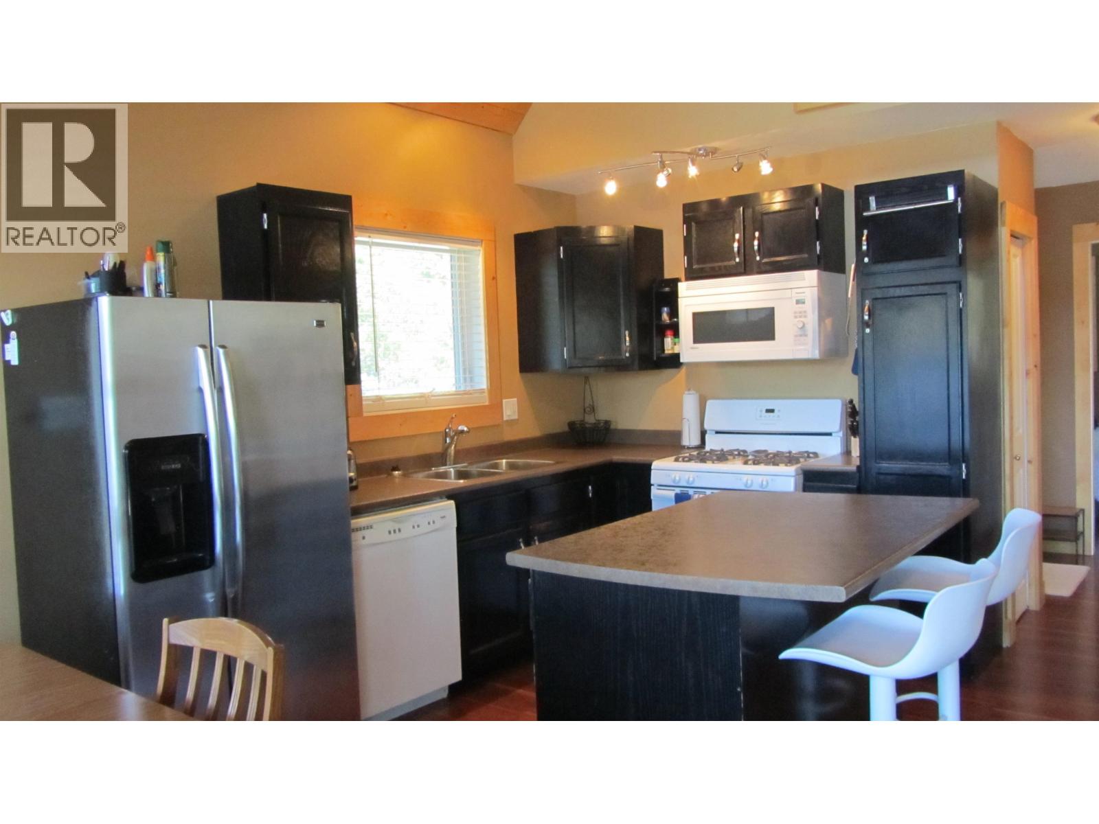 3620 Gunn Road, Lac La Hache, British Columbia  V0K 1T1 - Photo 8 - R3124686