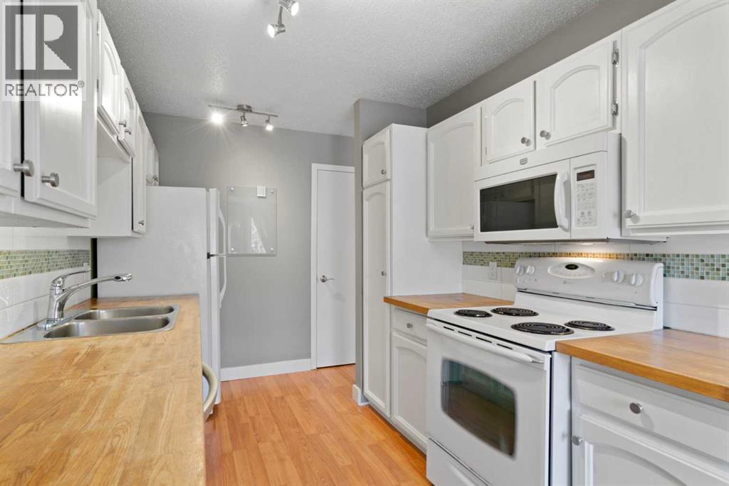 2, 1939 25a Street SW, Calgary, Alberta  T3E 1Y6 - Photo 16 - A2309280