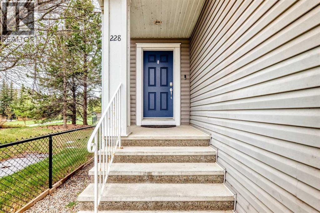 228 Cranston Drive SE, Calgary, Alberta  T3M 1E7 - Photo 2 - A2311435