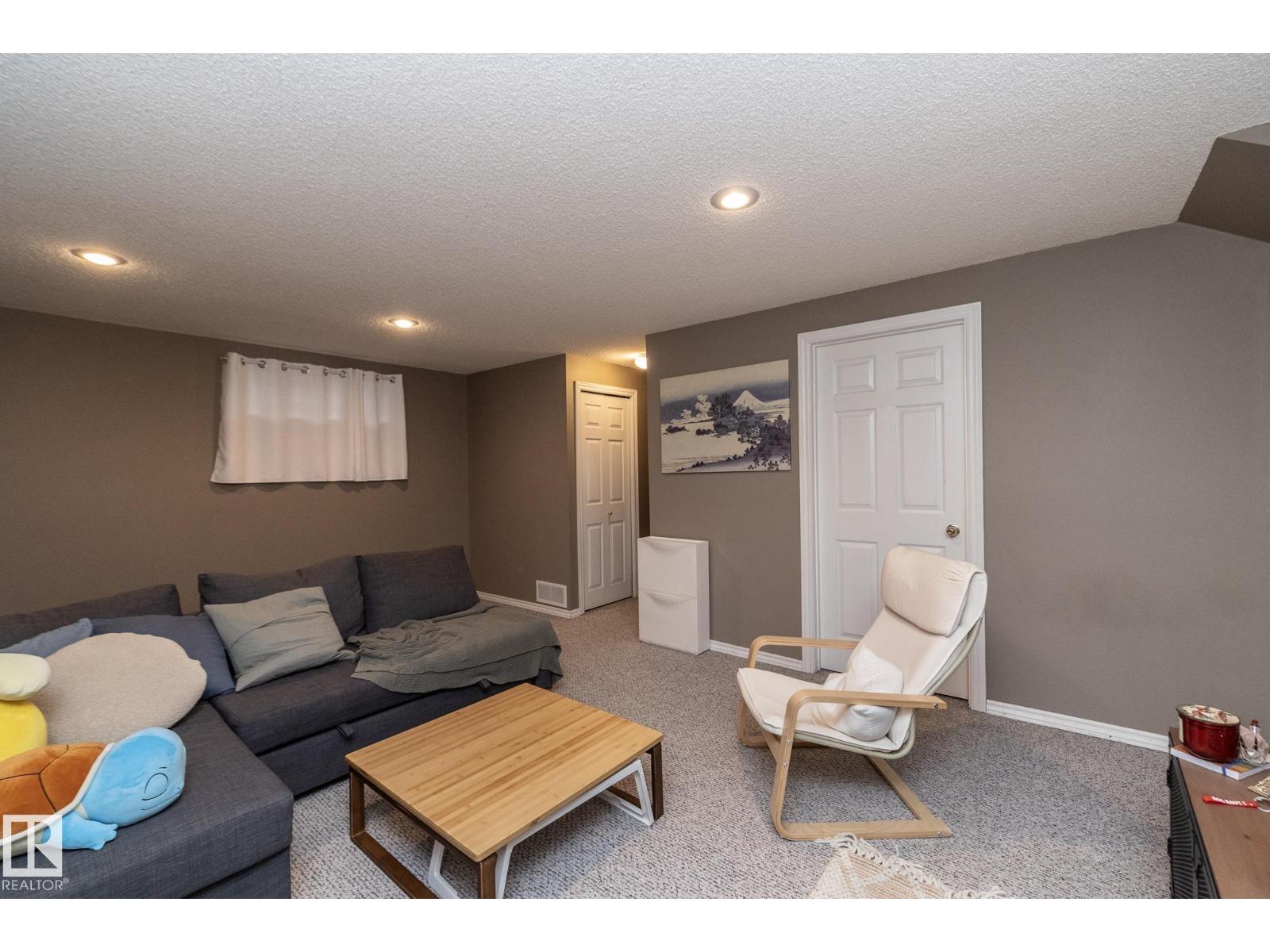 9112 166 Av Nw, Edmonton, Alberta  T5Z 3H5 - Photo 14 - E4488503