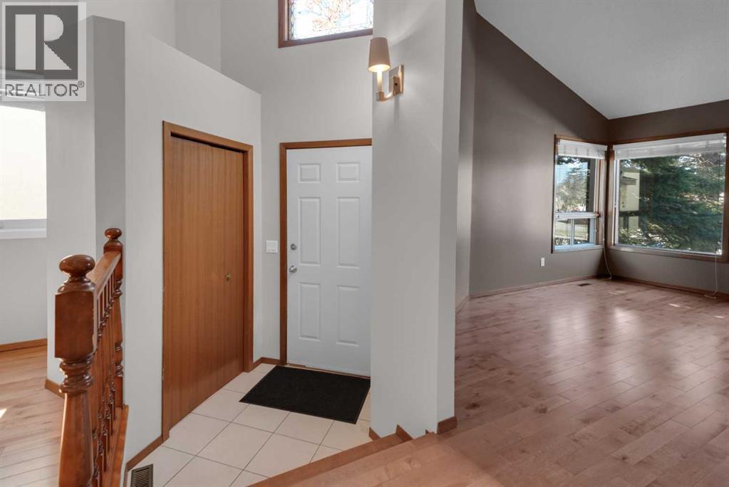 260 Hawkwood Boulevard NW, Calgary, Alberta  T3G 3E8 - Photo 28 - A2306793