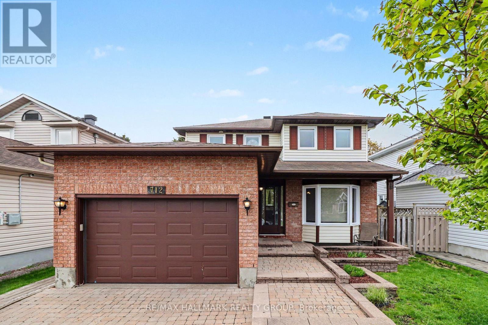 712 MOREWOOD CRESCENT, Ottawa, Ontario