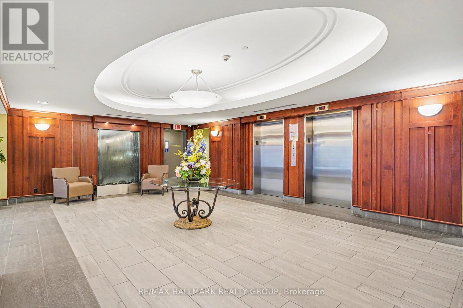 702 - 136 Darlington Private, Ottawa, Ontario  K1V 0X6 - Photo 2 - X13141464